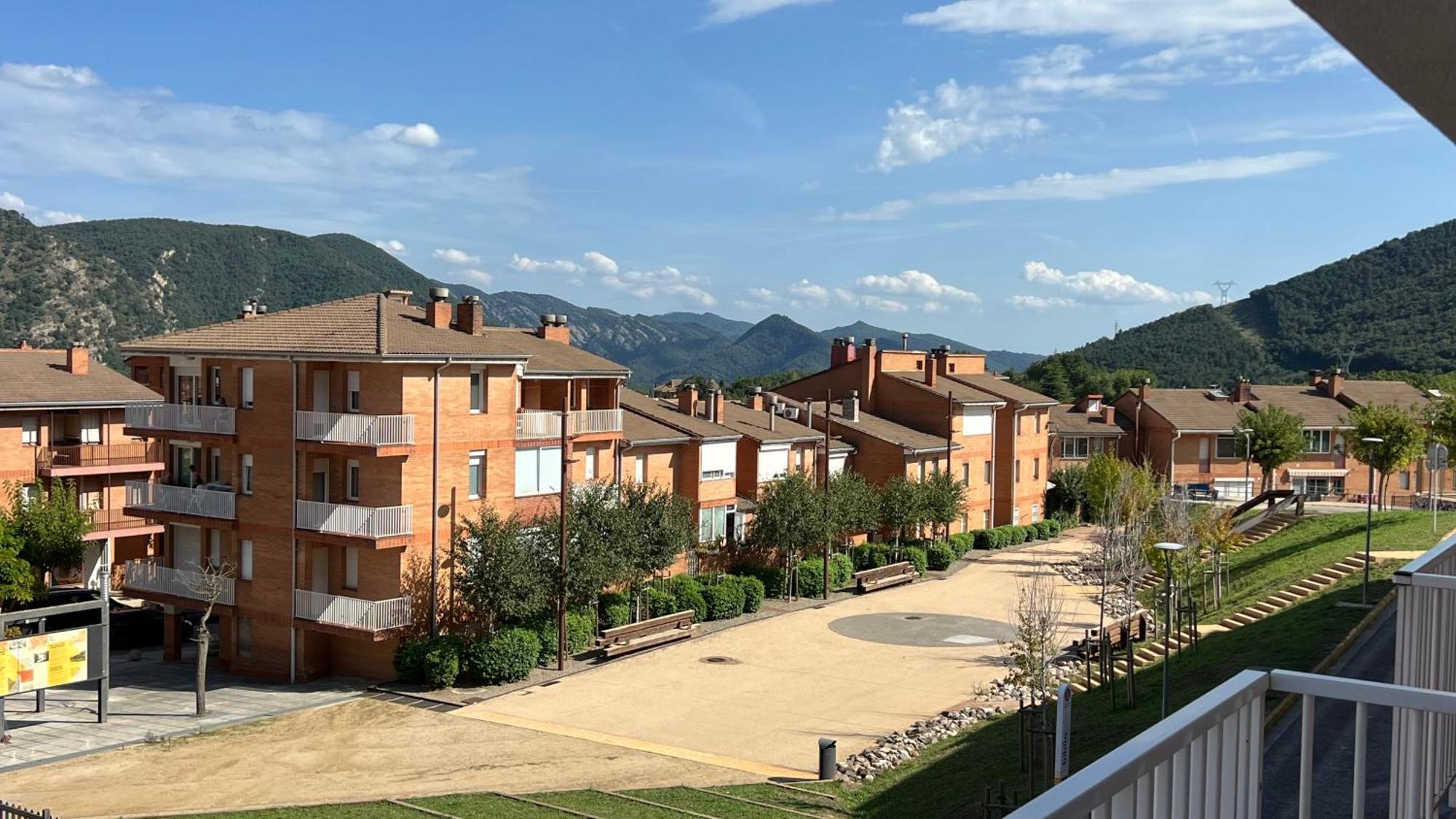 Apartament Acollidor Al Bergueda 6P Sant Jordi de Cercs Екстериор снимка